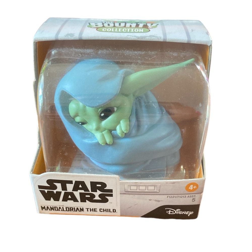 Star Wars Mandalorian The Child Bounty Collection Blanket Wrapped Baby Yoda